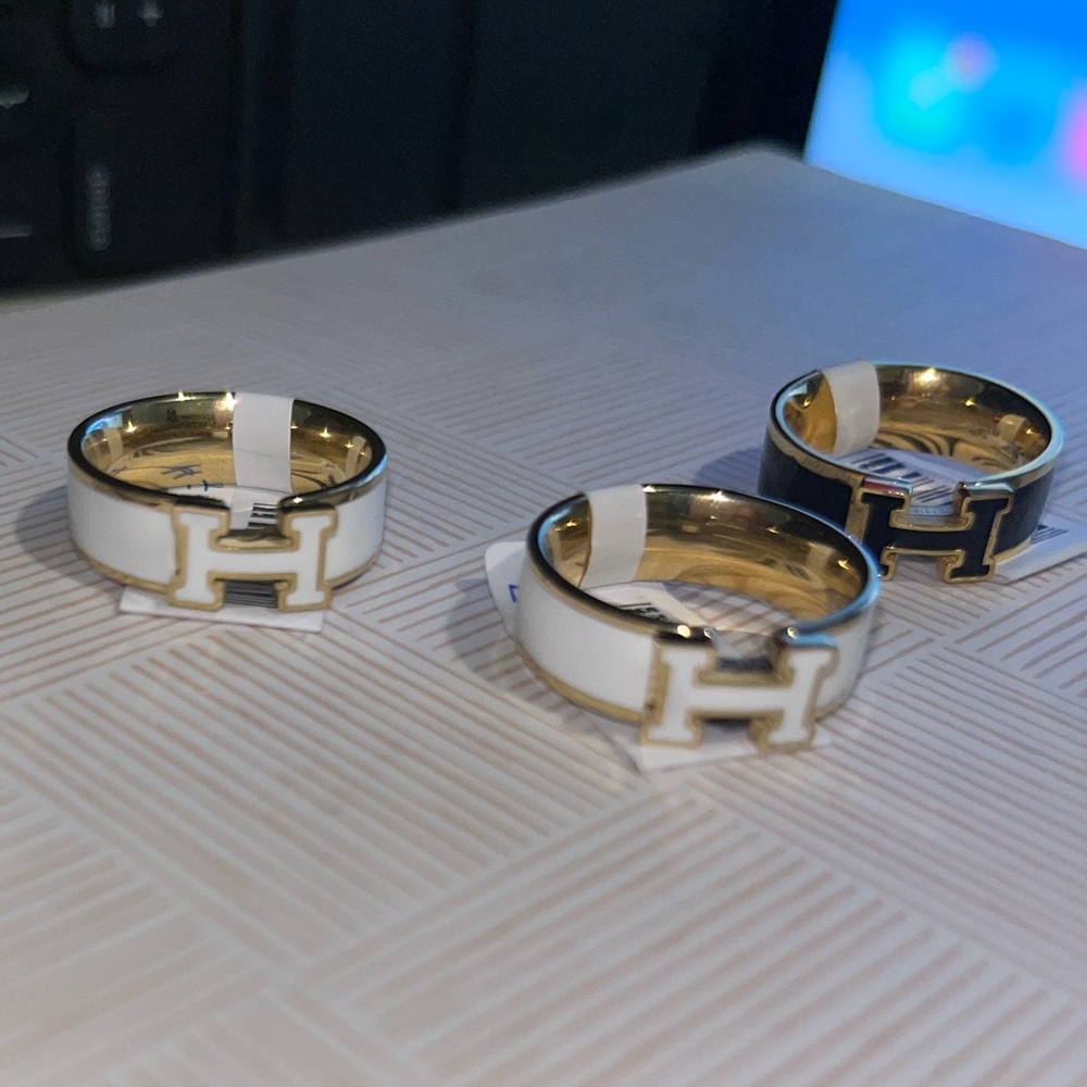 6. Hermes Rings
